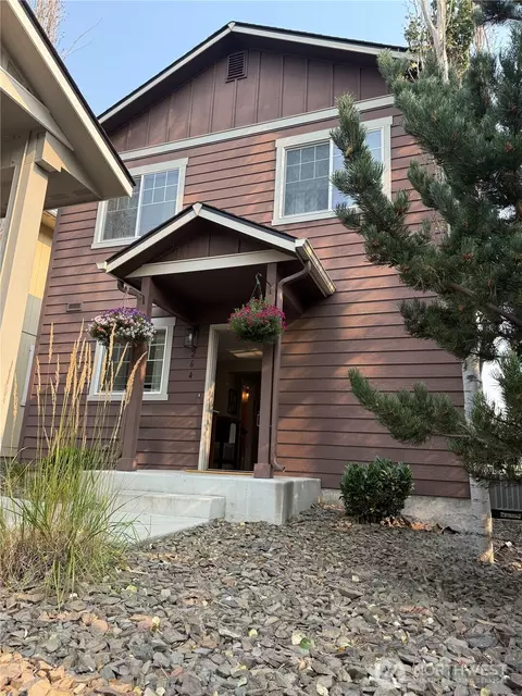 264 Saddlehorn Ln, Wenatchee, WA 98801
