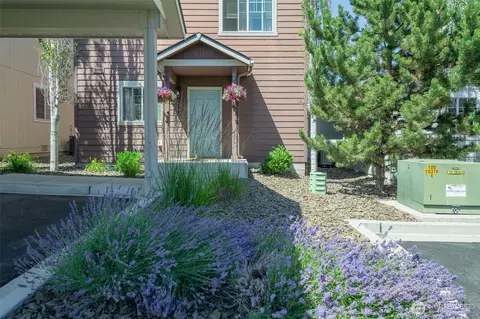 264 Saddlehorn Ln, Wenatchee, WA 98801