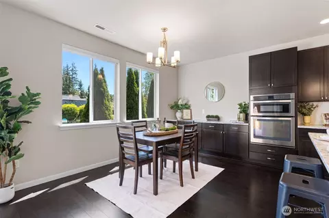 Dining - 17913 38th Dr #20, Bothell, WA 98012 photo 1 of 1