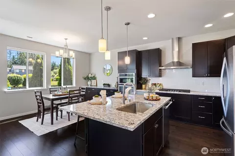 Kitchen - 17913 38th Dr #20, Bothell, WA 98012 photo 3 of 4