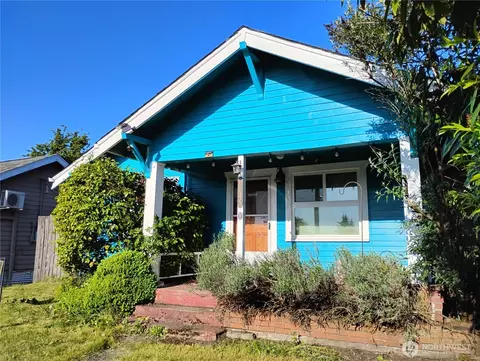 6845 S Clement Ave, Tacoma, WA 98409
