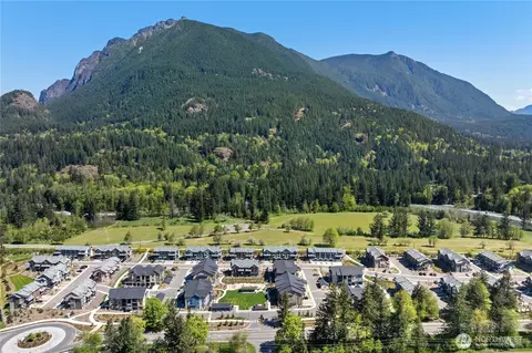 1188 Waterfall Way SE #1802, North Bend, WA 98045