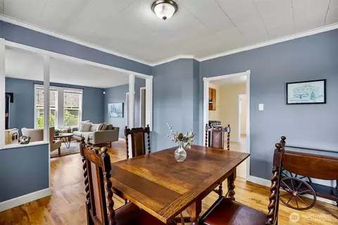 Dining - 307 3rd St, Sultan, WA 98294 photo 3 of 4