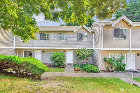 2100 S 336th St #Q3, Federal Way, WA 98003