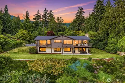12303 206th Pl SE, Issaquah, WA 98027