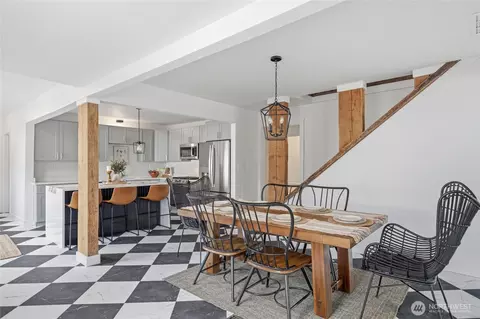 Dining - 11822 24th St E, Edgewood, WA 98372 photo 1 of 4