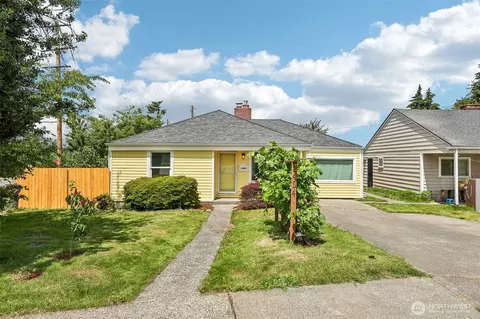 2404 S 121st St, Seattle, WA 98168