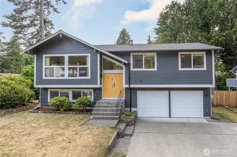 8105 Spur Ct NW, Bremerton, WA 98311