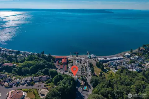 28313 Redondo Way S #209, Des Moines, WA 98198