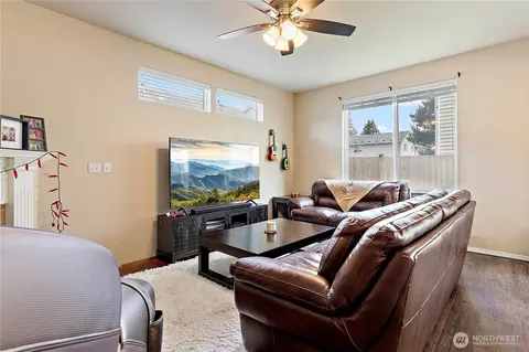 111 178th Street Ct E, Spanaway, WA 98387 photo 5