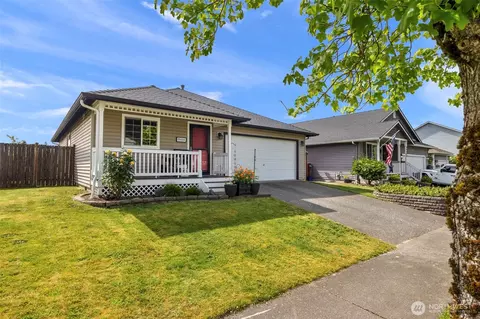 19404 Crown Ridge Blvd, Arlington, WA 98223