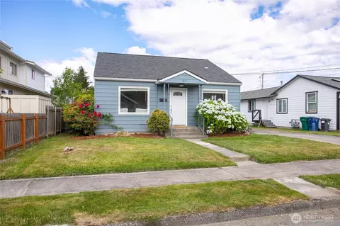 1909 Cleveland Ave, Mount Vernon, WA 98273