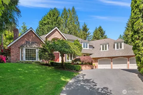 19862 NE 126th Pl, Woodinville, WA 98077