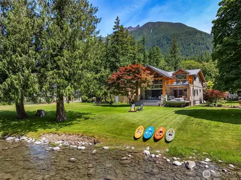 12125 434th Ave SE, North Bend, WA 98045