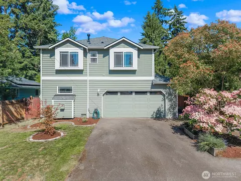 15732 Interlake Ave N, Shoreline, WA 98133
