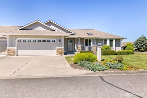 1017 N Minstrel Rd #943, Sequim, WA 98382