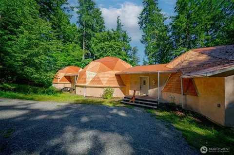 12 SE Oyster Beach Rd, Shelton, WA 98584
