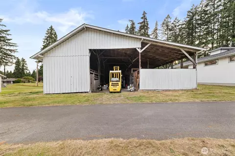 Exterior - 26117 34th Ave E, Spanaway, WA 98387 photo 7 of 8