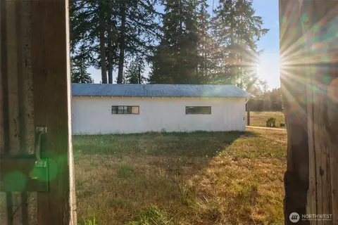 Exterior - 26117 34th Ave E, Spanaway, WA 98387 photo 5 of 10