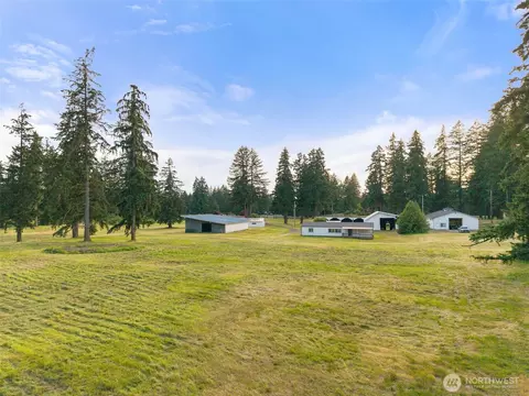 Exterior - 26117 34th Ave E, Spanaway, WA 98387 photo 5 of 8