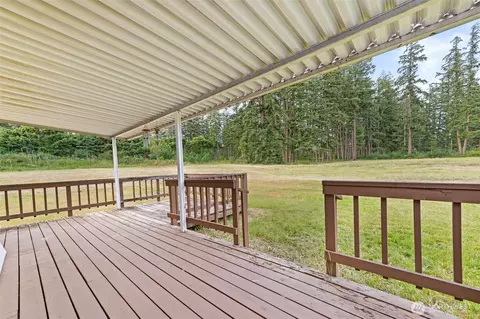 Exterior - 26117 34th Ave E, Spanaway, WA 98387 photo 6 of 8