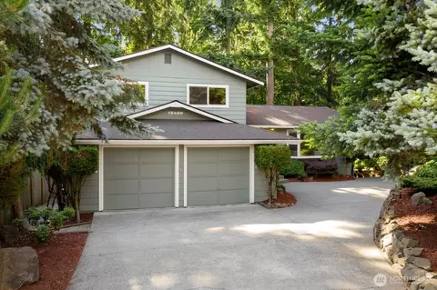 12450 NE 141st St, Kirkland, WA 98034
