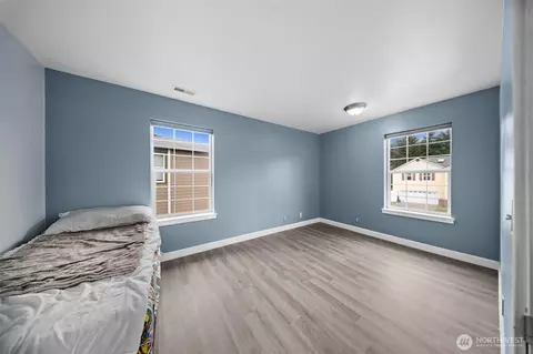 Bedroom - 20723 197th Ave E, Orting, WA 98360 photo 4 of 4