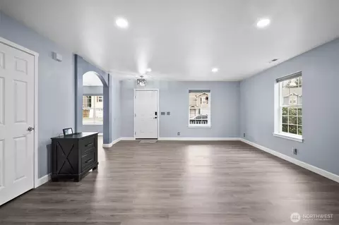 Living - 20723 197th Ave E, Orting, WA 98360 photo 1 of 3