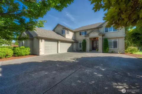 13608 175th Street Ct E, Puyallup, WA 98374