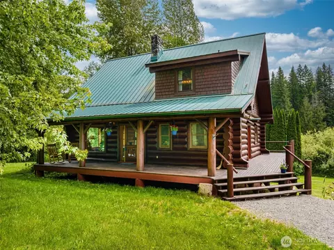 3124 Mosquito Lake Rd, Deming, WA 98244