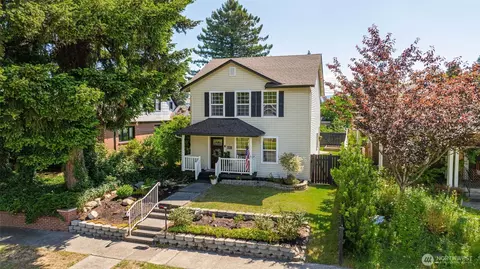 227 S Macleod Ave, Arlington, WA 98223
