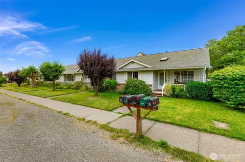 Other - 112 W 2nd St #A, Everson, WA 98247 photo 7 of 7