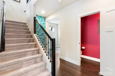 Entry Way - 1222 198th Pl SE, Bothell, WA 98012 photo 2 of 3