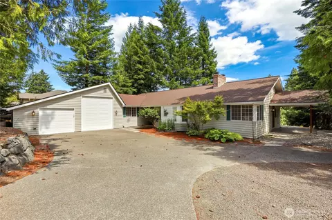 400 E Old Ranch Rd, Allyn, WA 98524