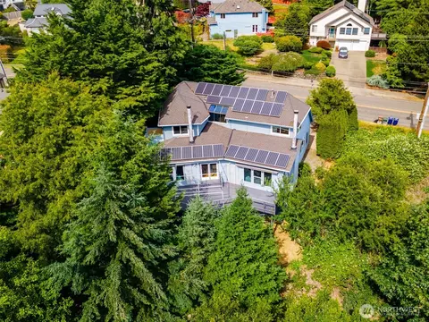 3920 Browns Point Blvd, Tacoma, WA 98422