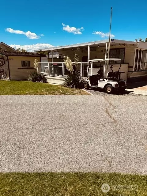 8818 Crescent Bar Rd NW #176, Quincy, WA 98848