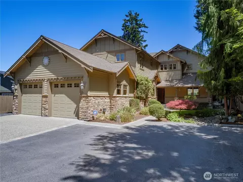 431 S Davies Rd, Lake Stevens, WA 98258