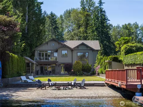 431 S Davies Rd, Lake Stevens, WA 98258