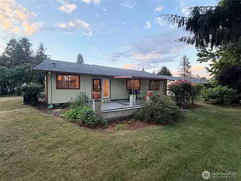 5203 65th Ave SE, Olympia, WA 98513