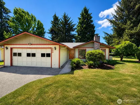 5203 65th Ave SE, Olympia, WA 98513