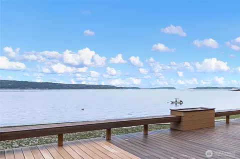 8116 Naketa Beach Walk, Mukilteo, WA 98275