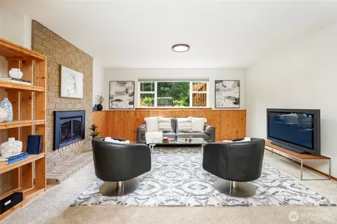 Living - 10152 NE 204th St, Bothell, WA 98011 photo 4 of 5