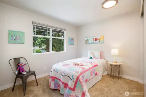 Bedroom - 10152 NE 204th St, Bothell, WA 98011 photo 4 of 5