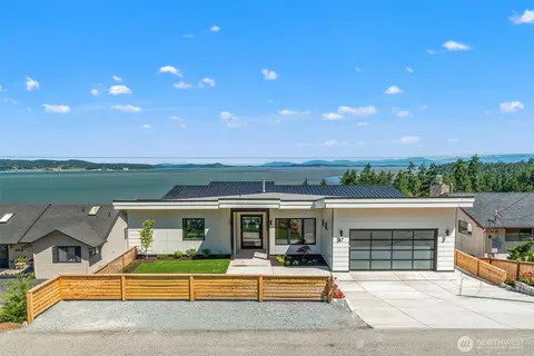 47 Conley Dr, Camano Island, WA 98282