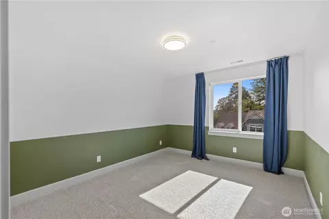 Bedroom - 23433 3rd Ave SE, Bothell, WA 98021 photo 5 of 8