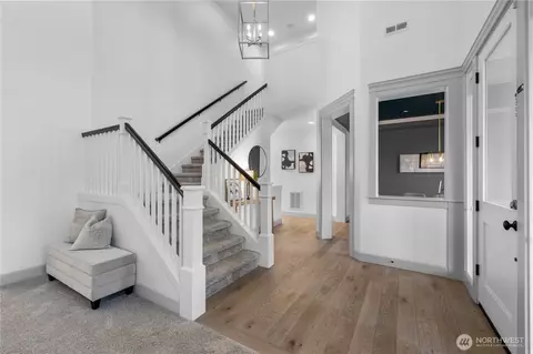 Entry Way - 23433 3rd Ave SE, Bothell, WA 98021 photo 1 of 4