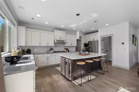 Kitchen - 23433 3rd Ave SE, Bothell, WA 98021 photo 1 of 3