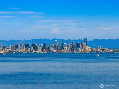 10793 NE Bill Point Dr, Bainbridge Island, WA 98110