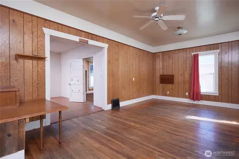 303 E Oak St, Walla Walla, WA 99362 photo 5