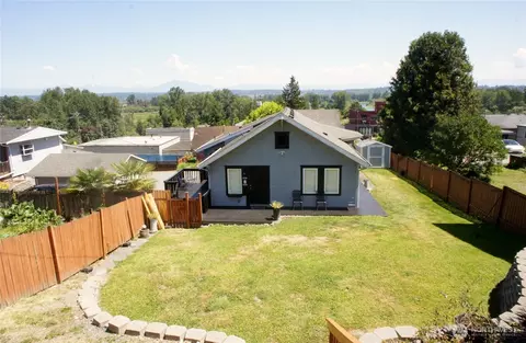 Exterior - 5305 S 3rd Ave, Everett, WA 98203 photo 4 of 7